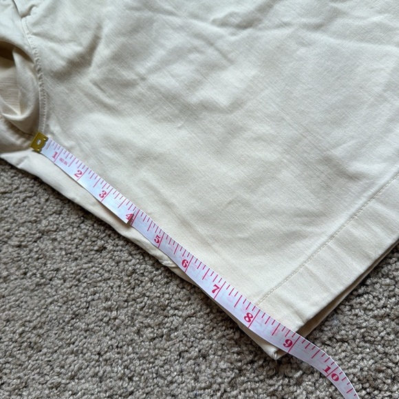 Lululemon Commission Classic-Fit Short 9" Oxford Prosecco Yellow/White - Picture 9 of 10